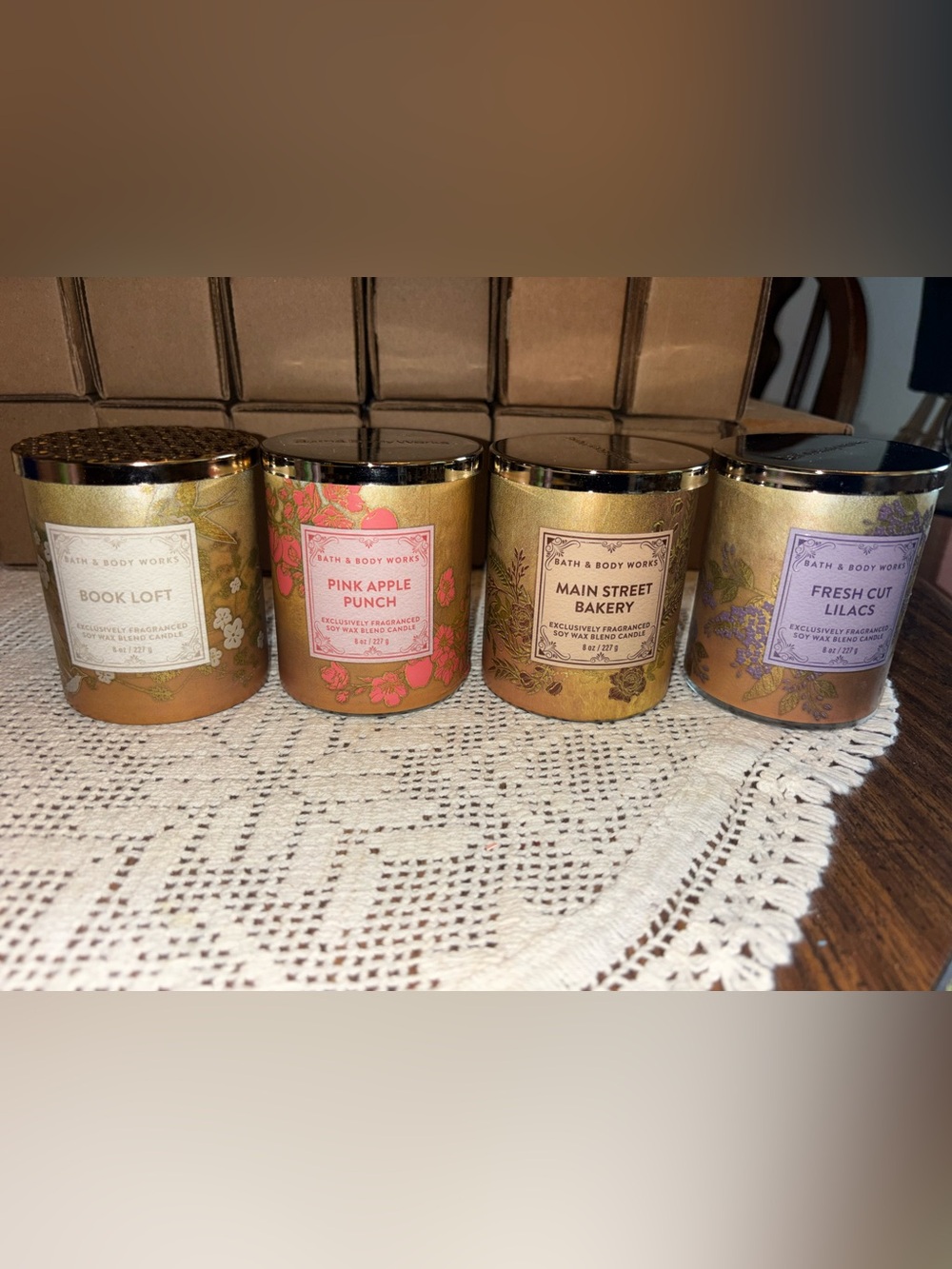 (2026) Bath & Body Works Gold Candles with Pink Floral Labels